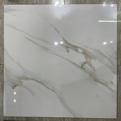 アシド耐性フルボディ ポルセラナト 金色カラカッタ大理石で 60×60タイルを磨いた