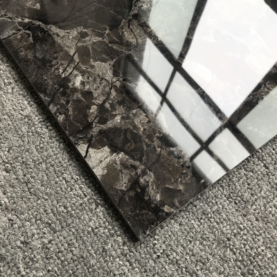 60 x 60cm ポルセラナト 黒と白 チェッカーされた石と大理石の床タイル マット仕上げ